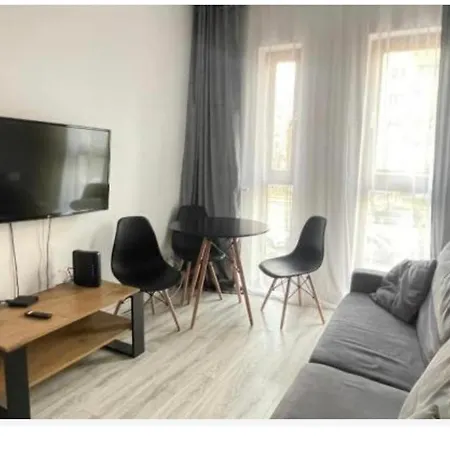 Airport Cybernetyki 3c Apartment